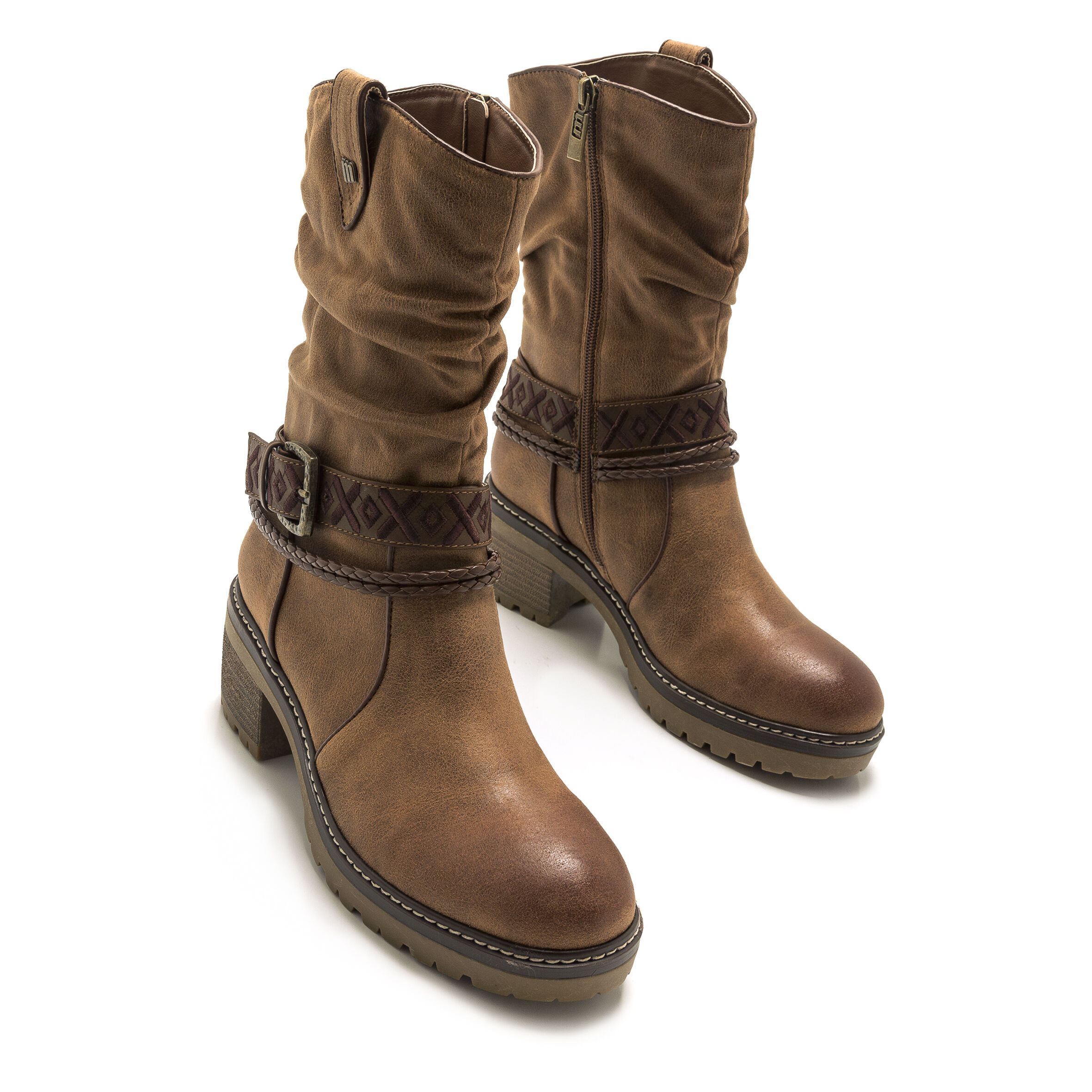 Botas mustang con cheap tacón